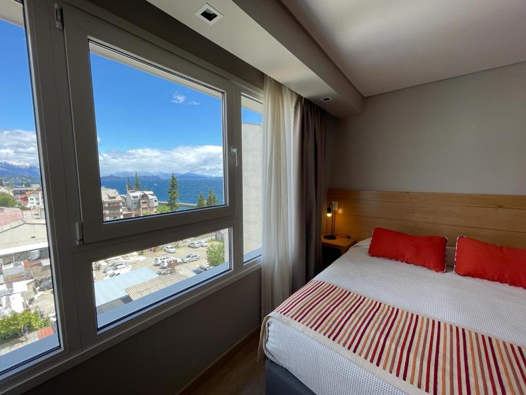 Hotel Ayres Del Nahuel Сан Карлос де Барилоче Екстериор снимка