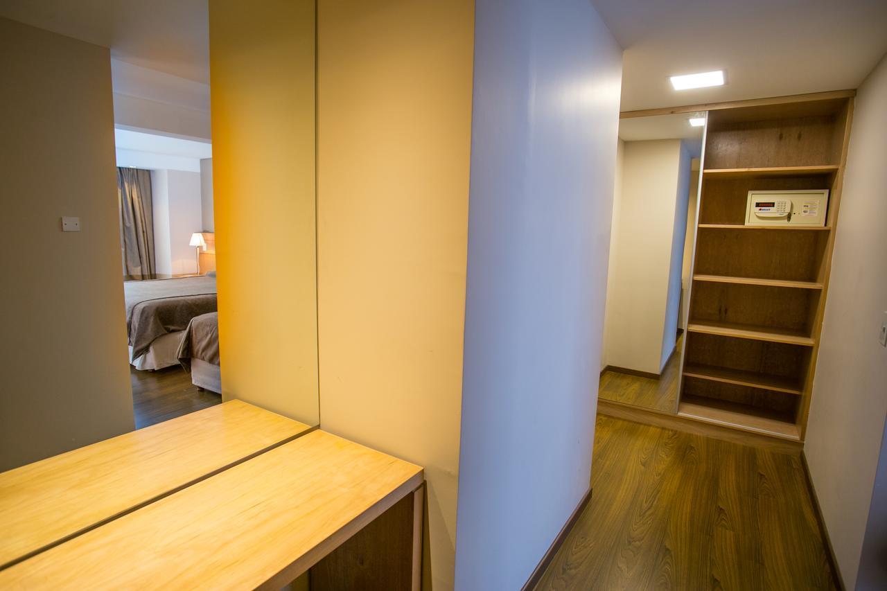 Hotel Ayres Del Nahuel Сан Карлос де Барилоче Екстериор снимка